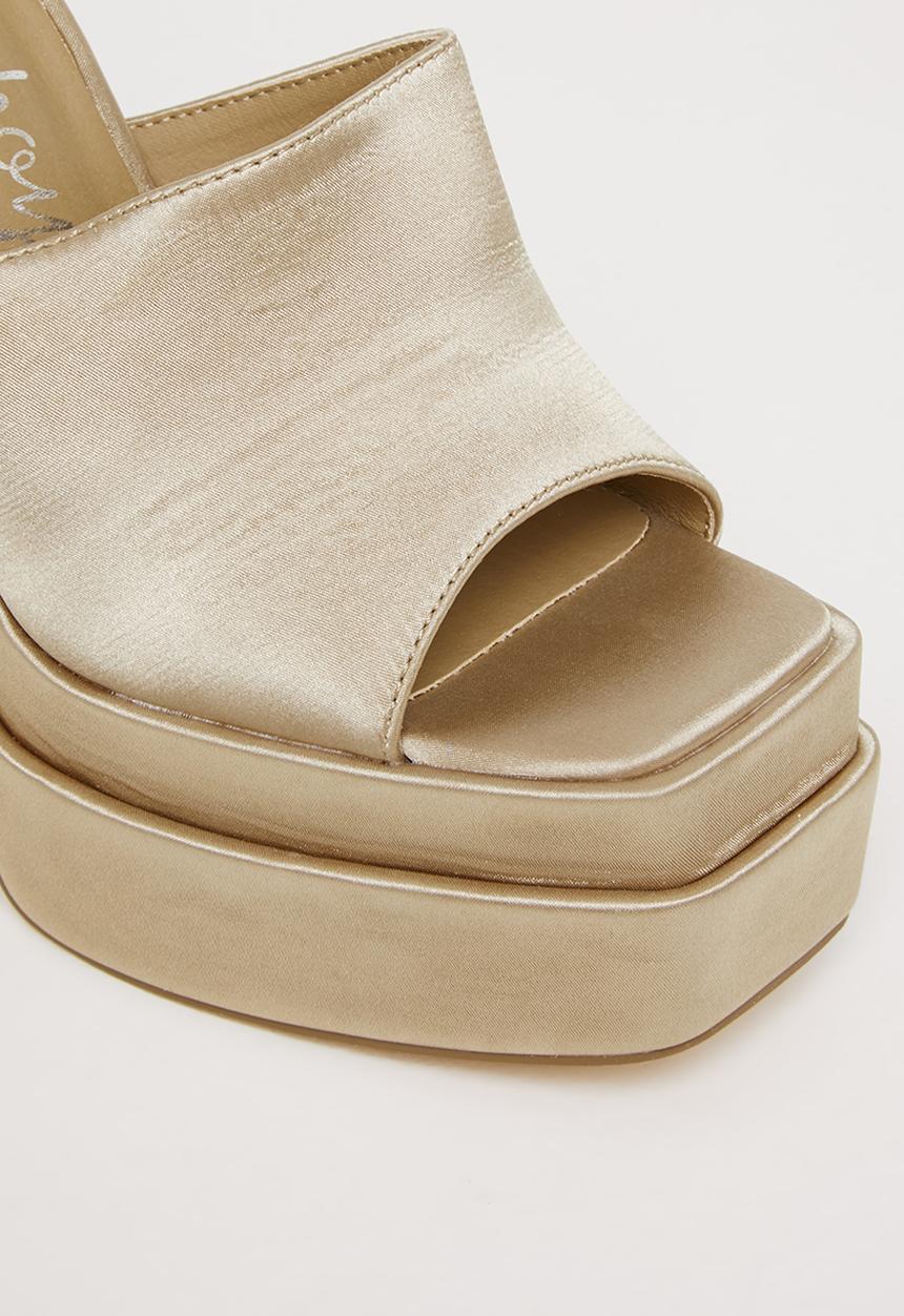 SISSY BOY - Bratz platform heel - champagne