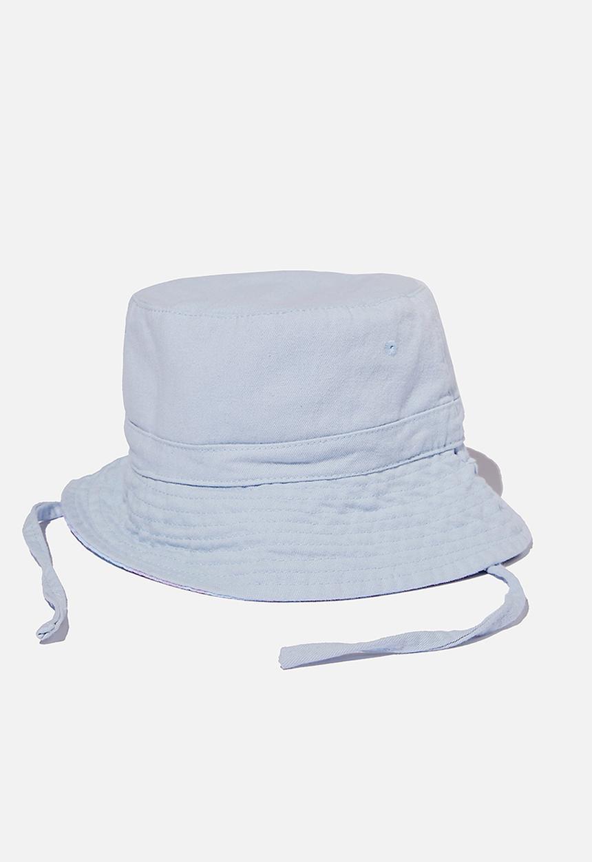 Cotton On - Reversible bucket hat - dreamland hibiscus/frosty blue