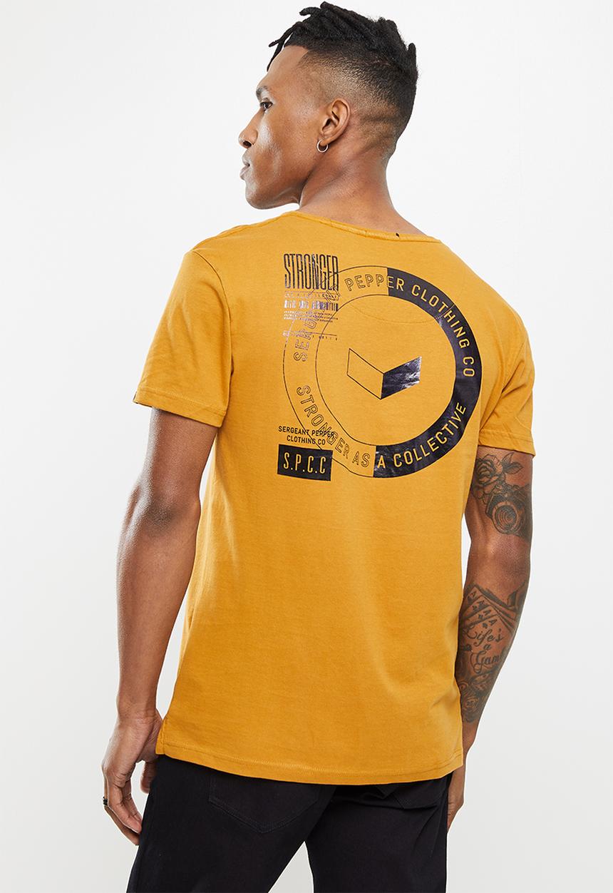 S.P.C.C - Fernandes tee - dark yellow