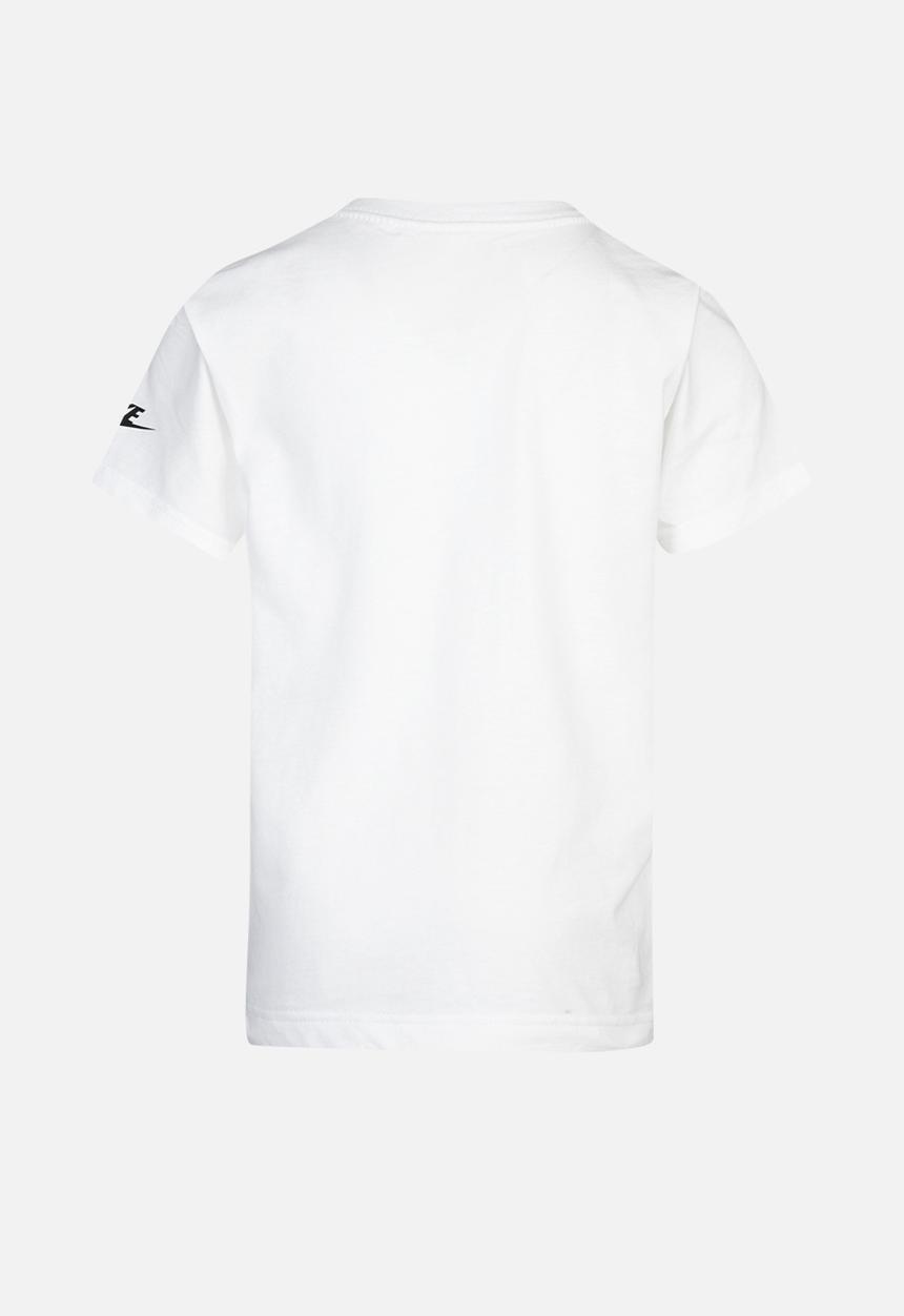 Nike - Nike boys short sleeve graphic T-shirt - white