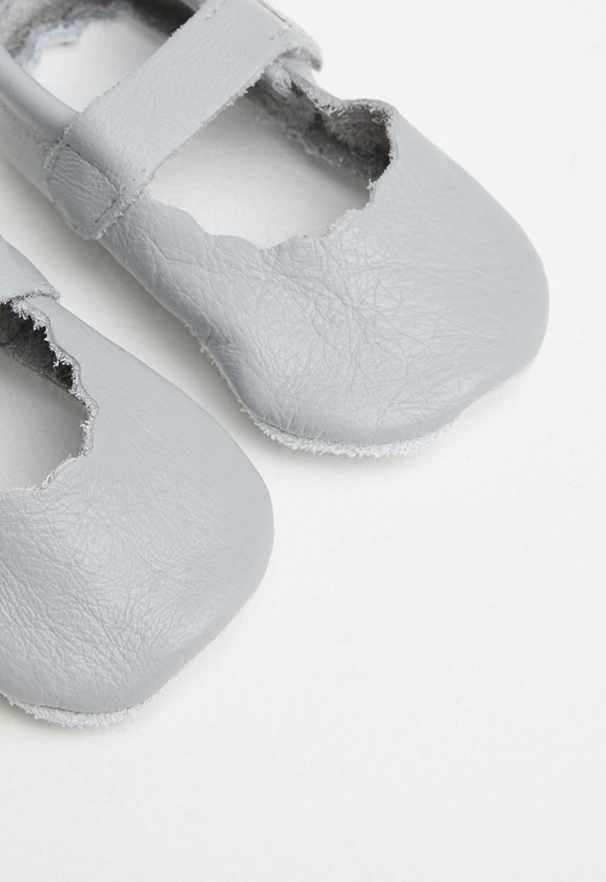 Pitta-Patta Shoes - Strappy leather girls shoes - light grey
