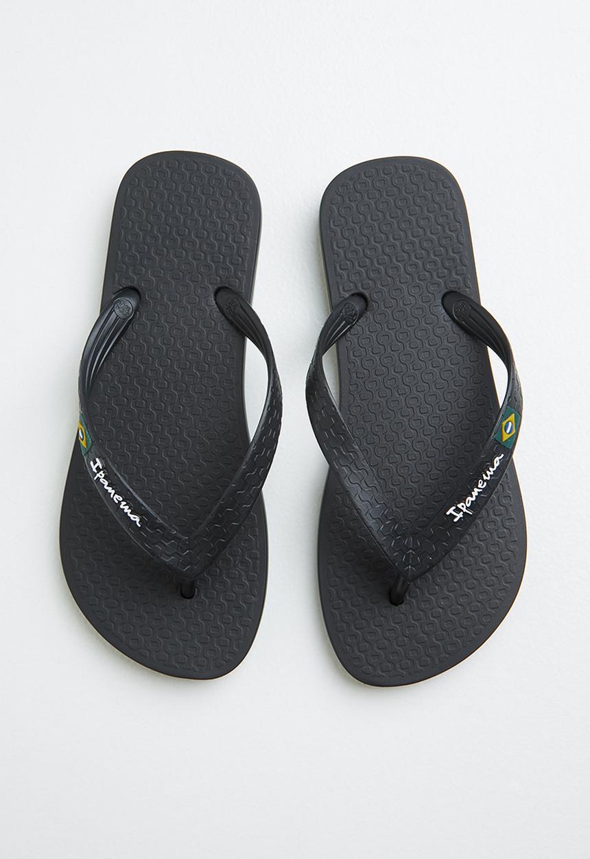 Ipanema - Base colour flip flops - black