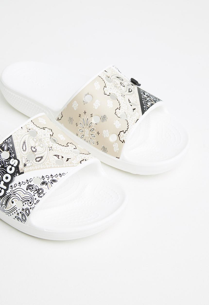Crocs - Classic crocs bandana slide - multi