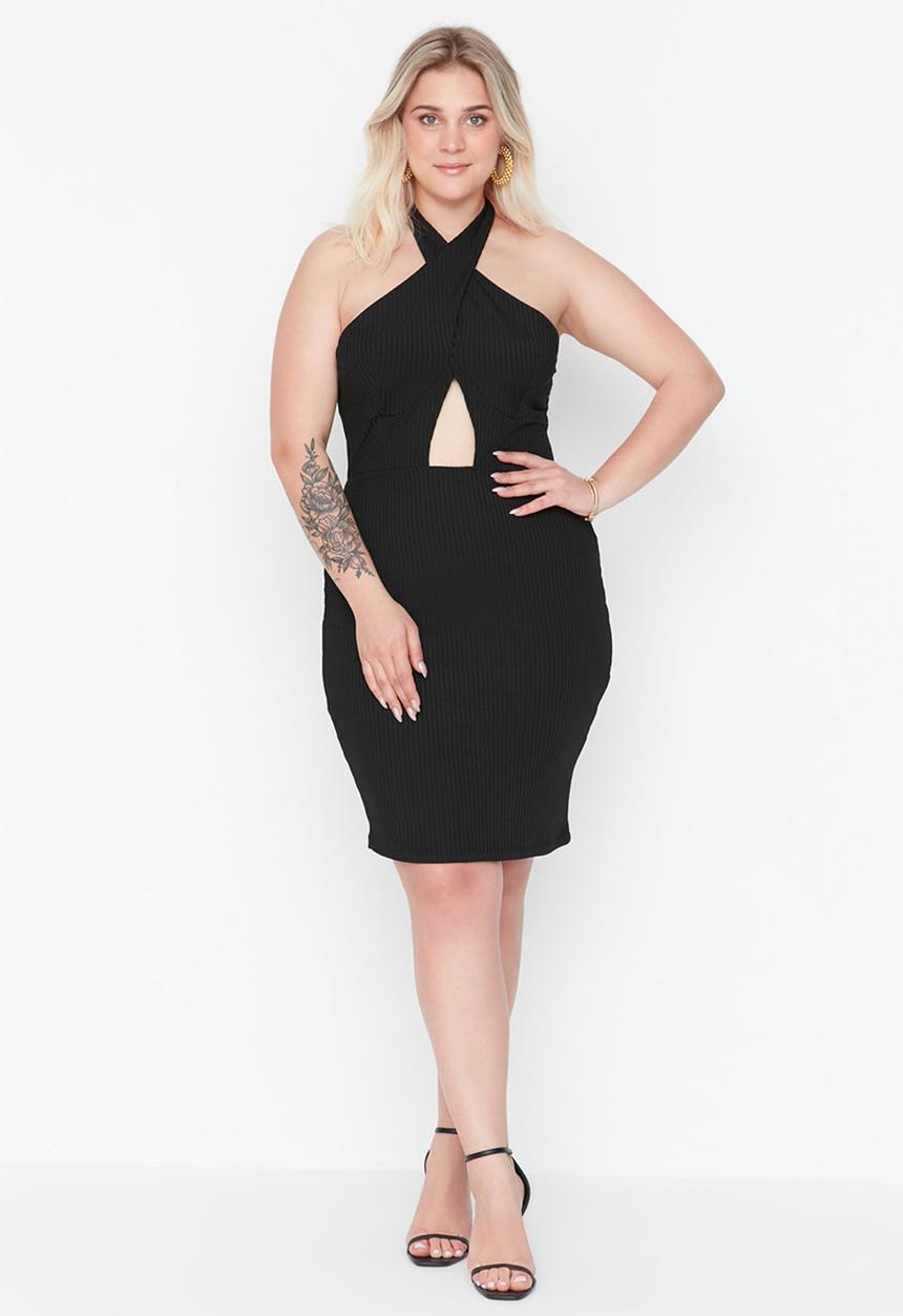 Trendyol - Plus halter cutout detailed dress - black