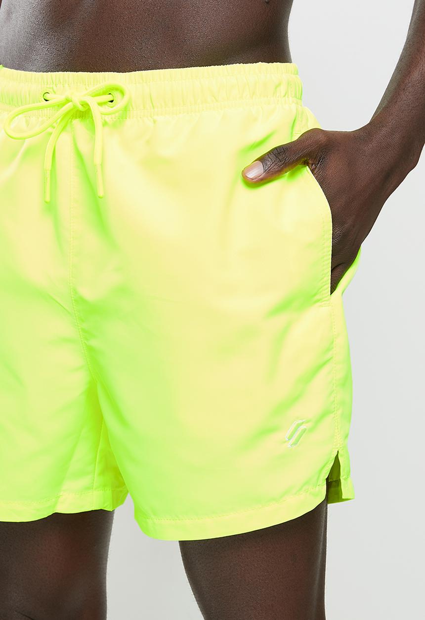 Superdry. - Code essential 15 inch swim shorts - cuba green