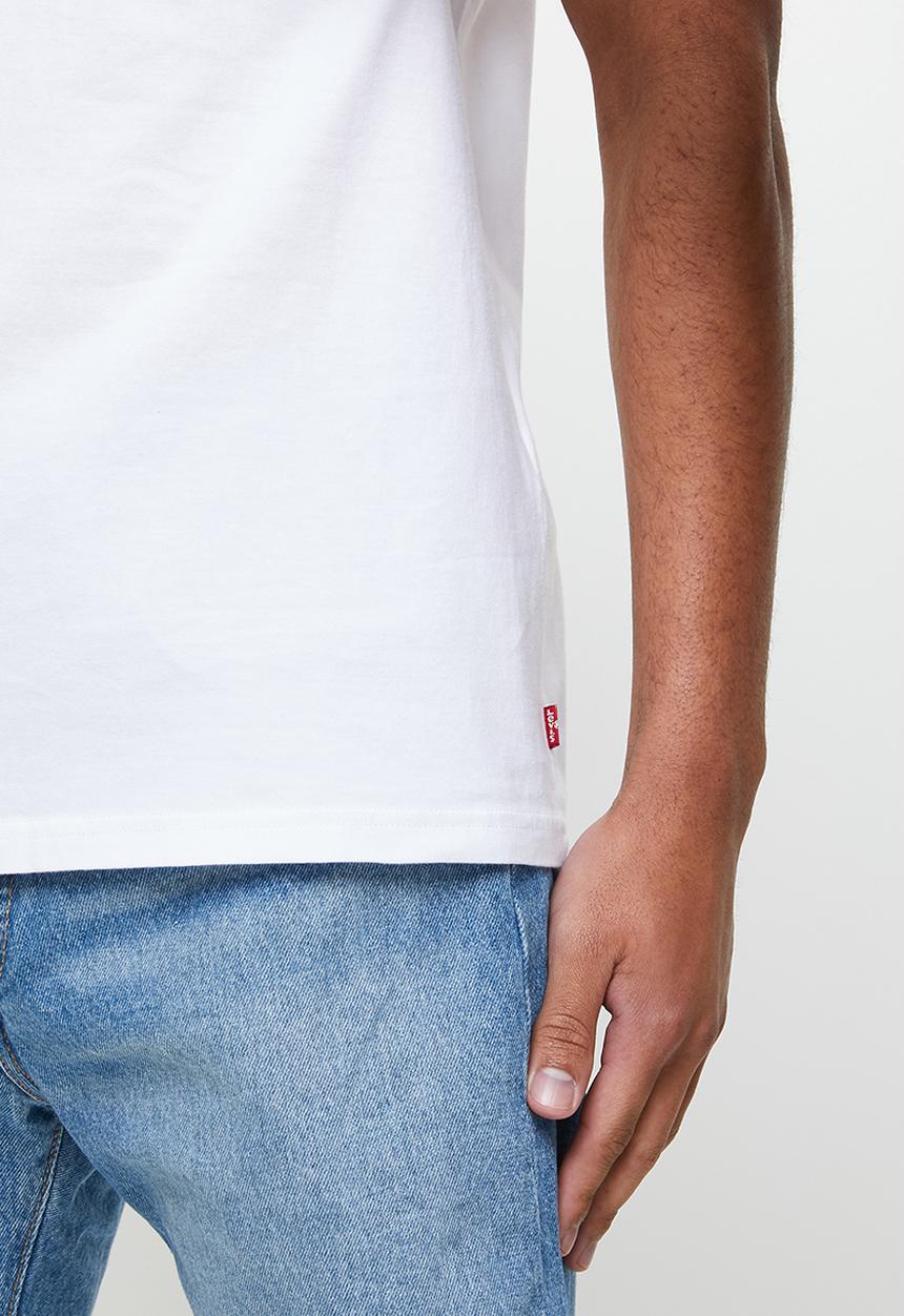 Levi’s® - Short sleeve relaxed fit tee - white