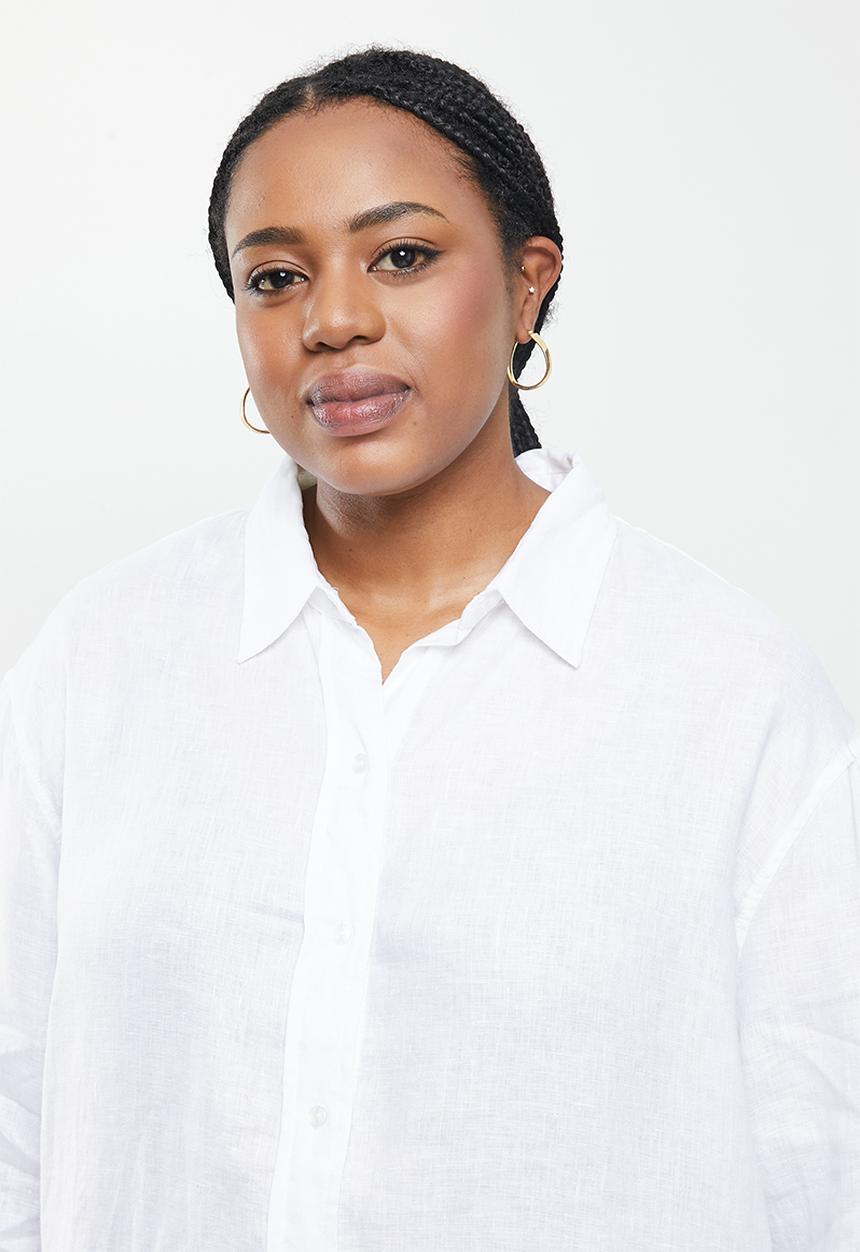 Me&B - Plus longer length long sleeve shirt - white
