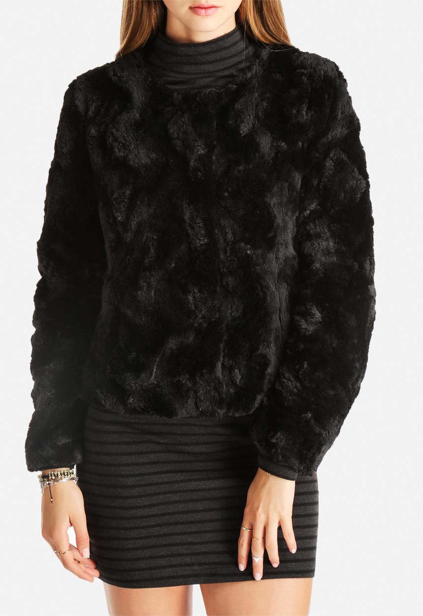 Vero Moda - Curl Short Faux Fur Jacket