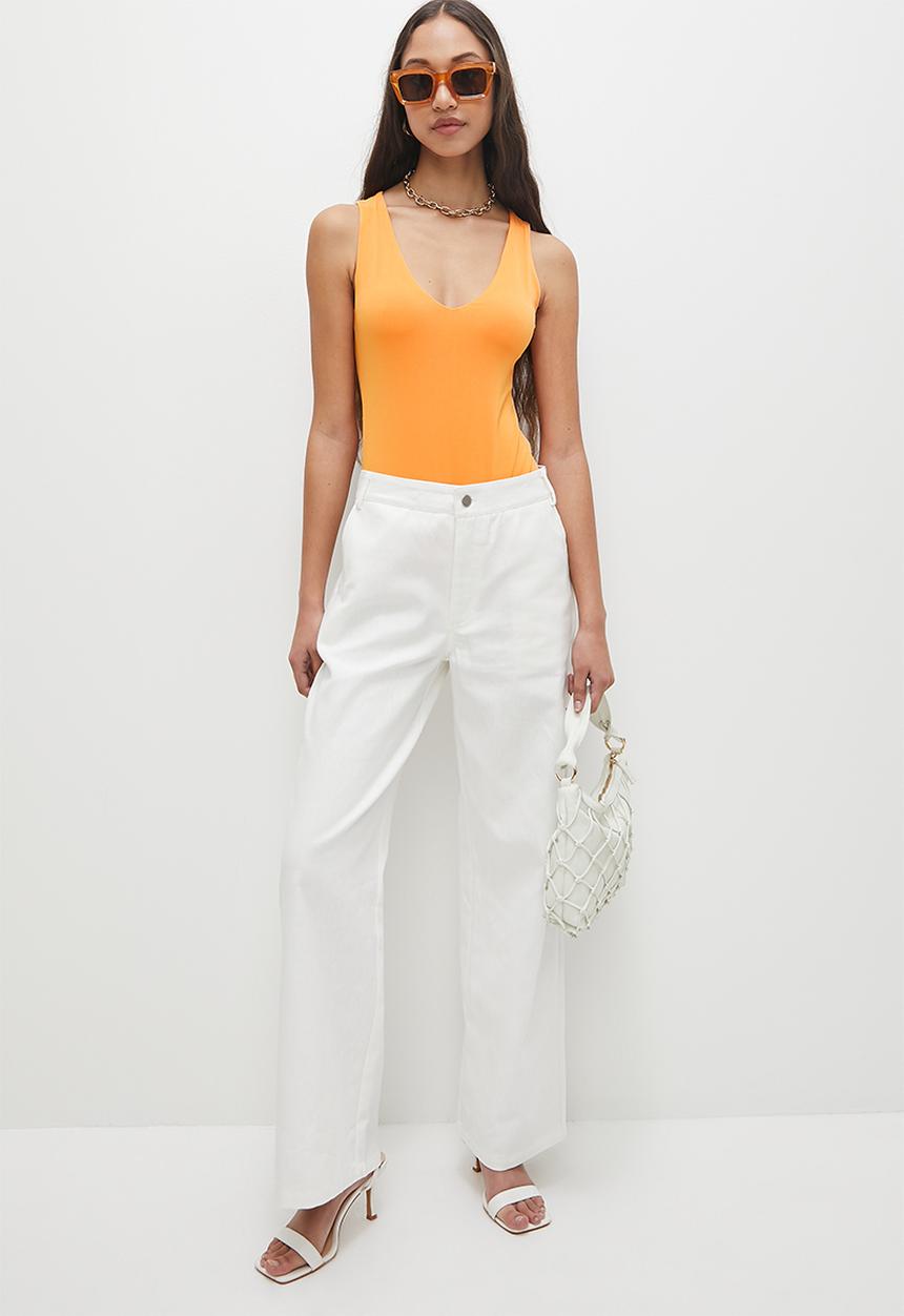 Superbalist - V-neck sleeveless bodysuit - orange 