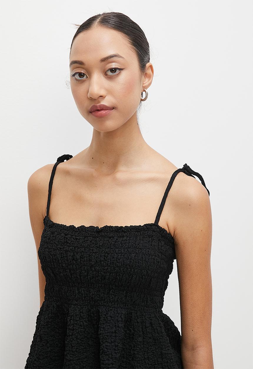 Superbalist - Shirred textured cami - black
