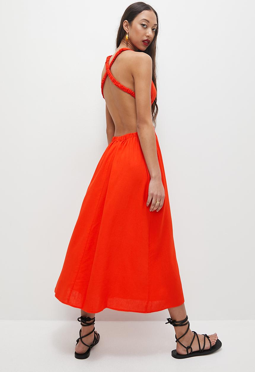 VELVET - Cut out midi dress with ring detail - orange