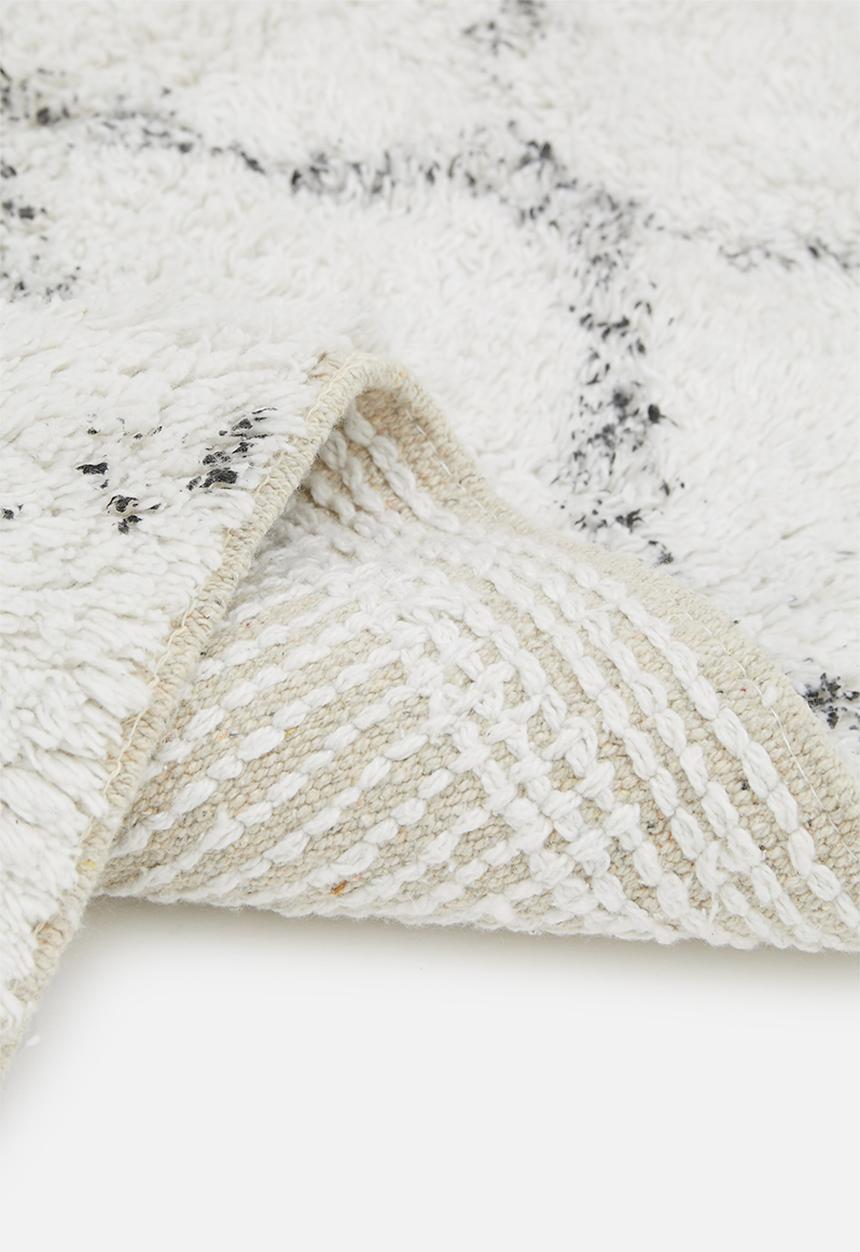 Bathroom Solutions - Diamond tuft bath mat - black&white