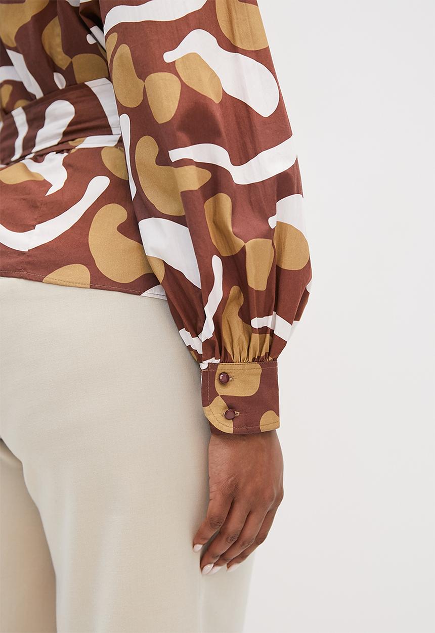 Superbalist - Lulama Wolf wrap blouse - Sensitivity 