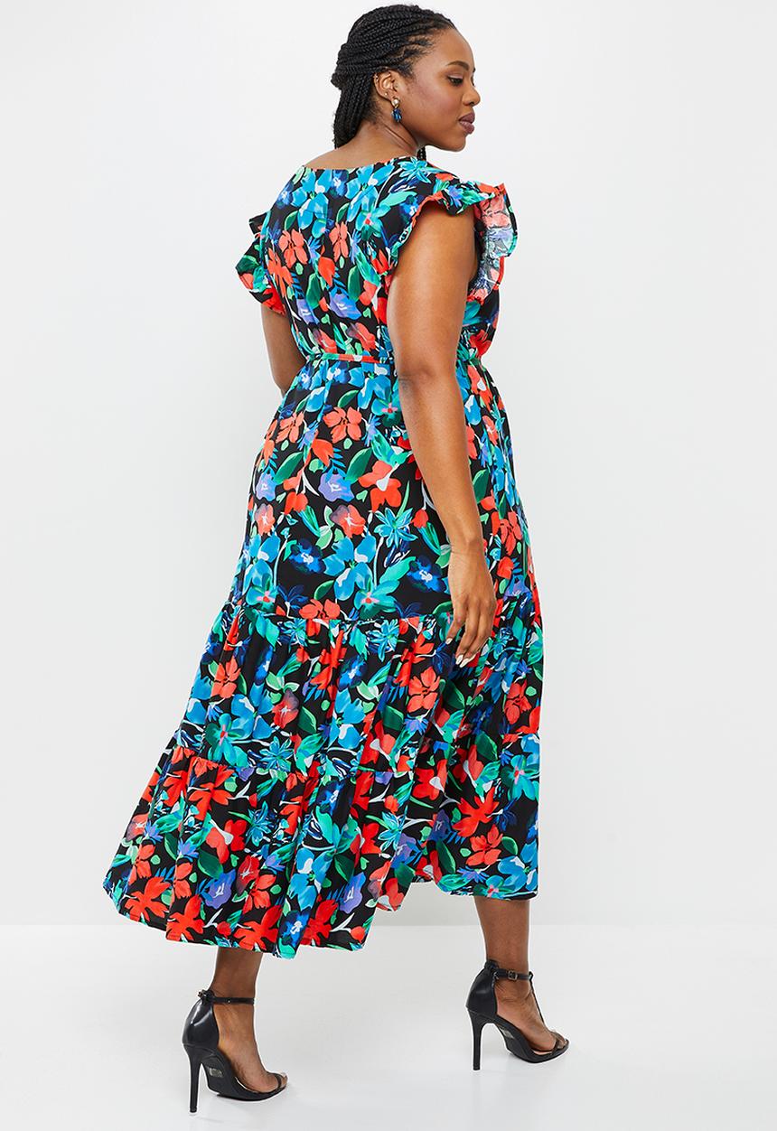 AMANDA LAIRD CHERRY - Plus cubhu dress -  black, red, blue & green floral