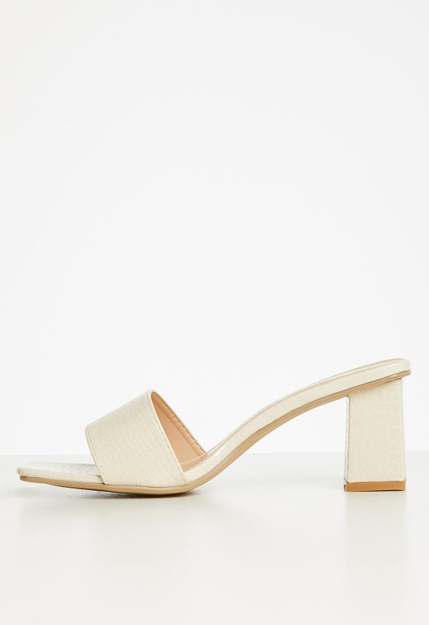 edit - Hazel embossed mule - milk