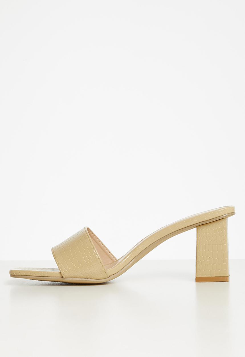 edit - Hazel embossed mule - natural