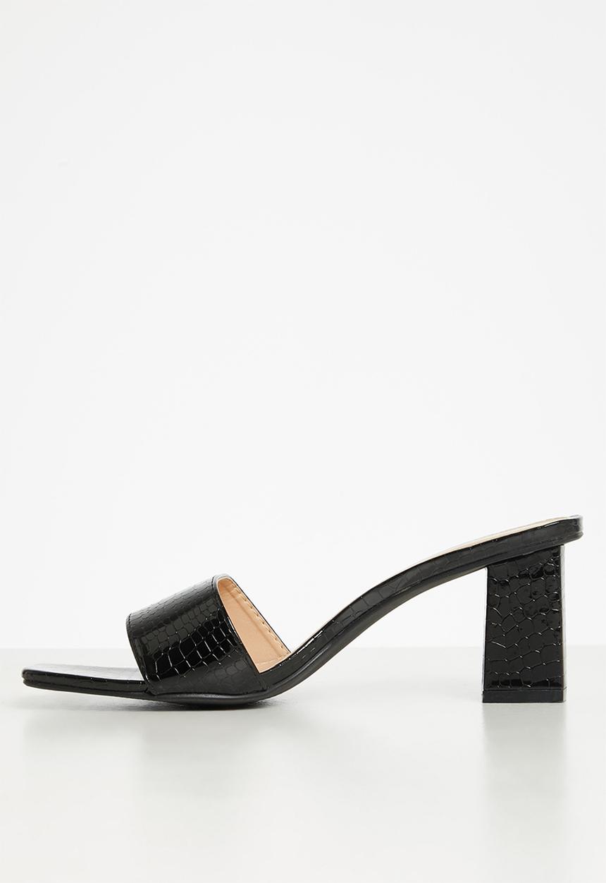 edit - Hazel embossed mule - black