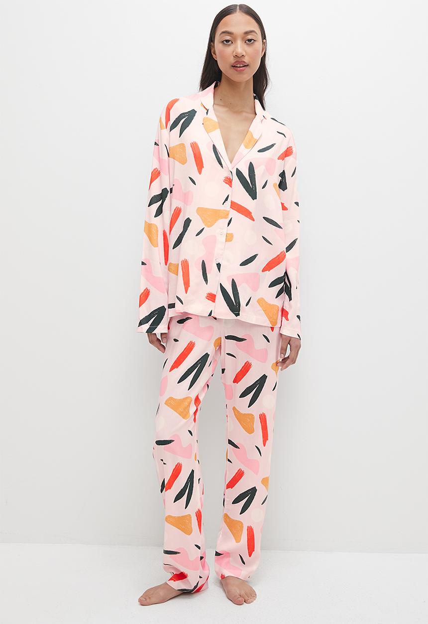 Superbalist - Sleep shirt and pants set - pink abstract