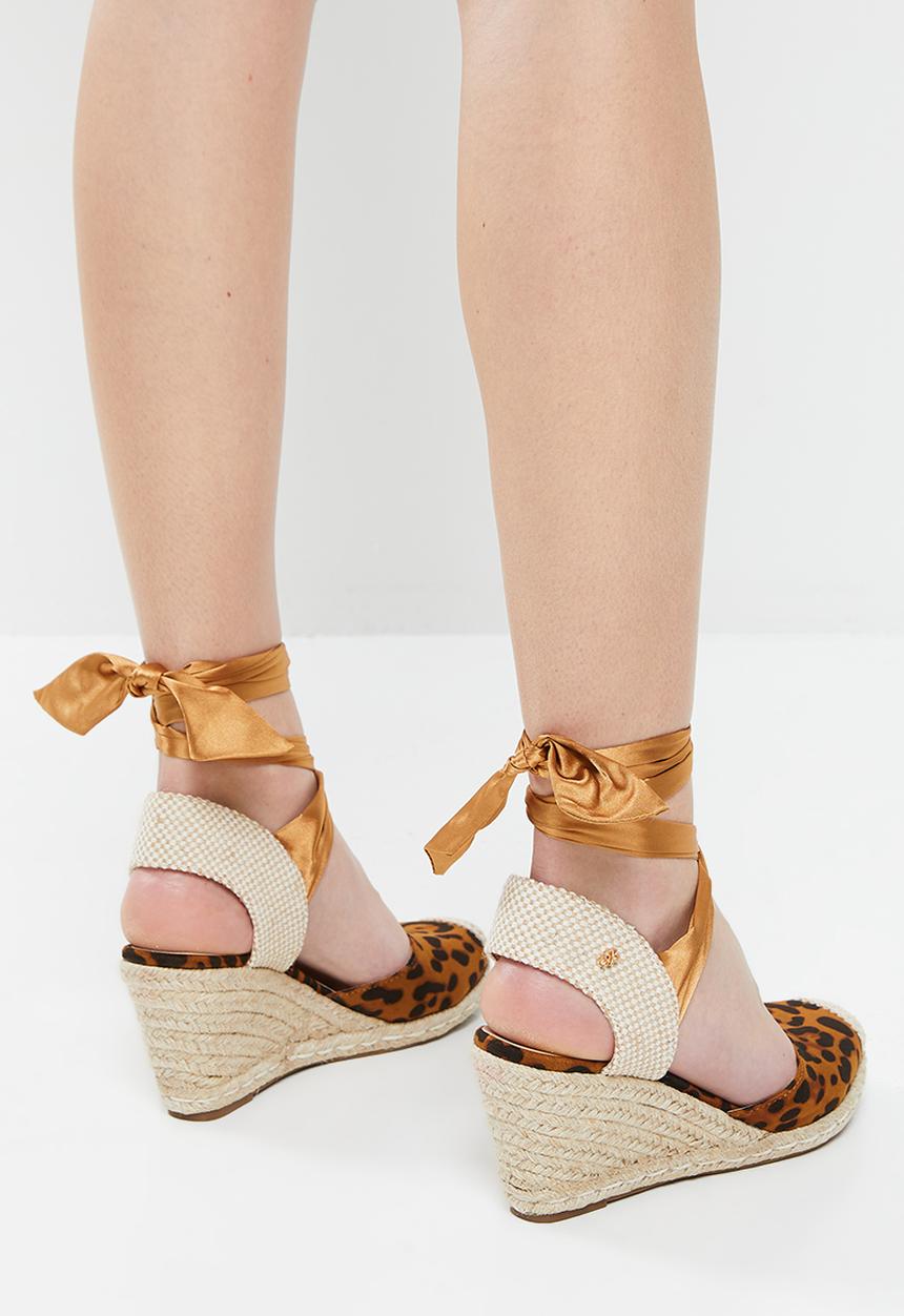 Miss Black - Jojo3 espadrille wedge heel - tan