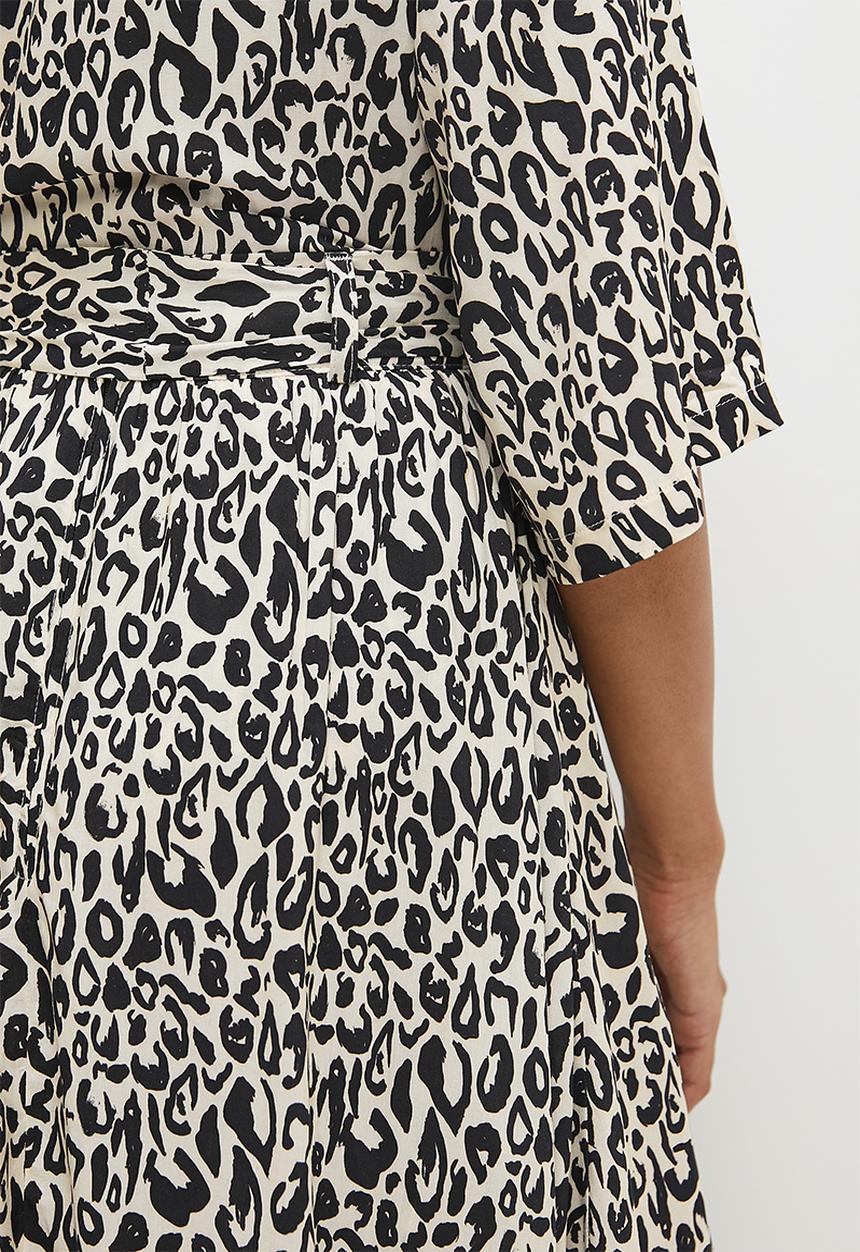 edit - Belted a-line midaxi skirt - mono abstract minimal