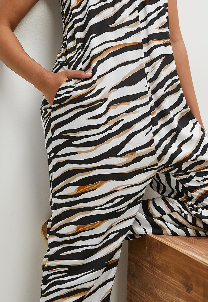 edit - Scoop neck woven harem jumpsuit - black animal