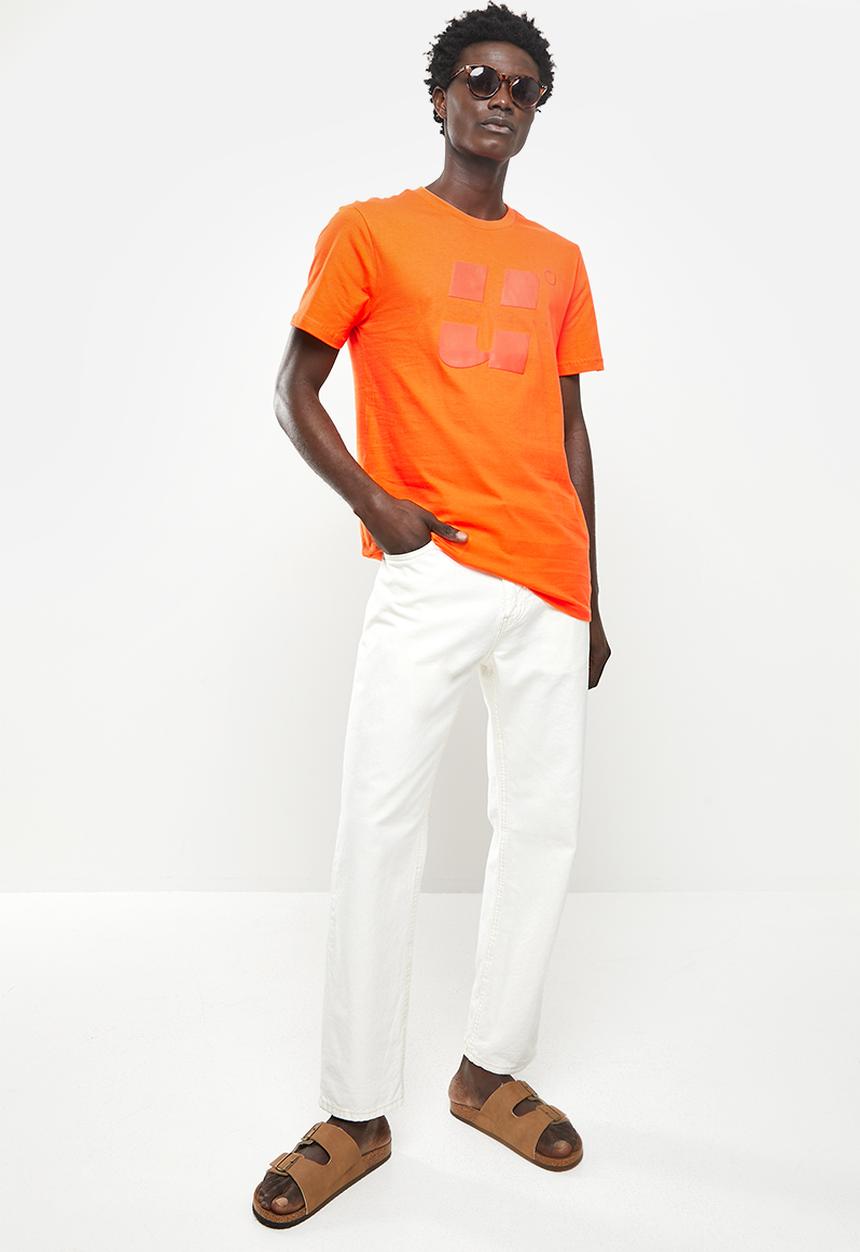 urban° - Urban embossed logo design tee - carrot