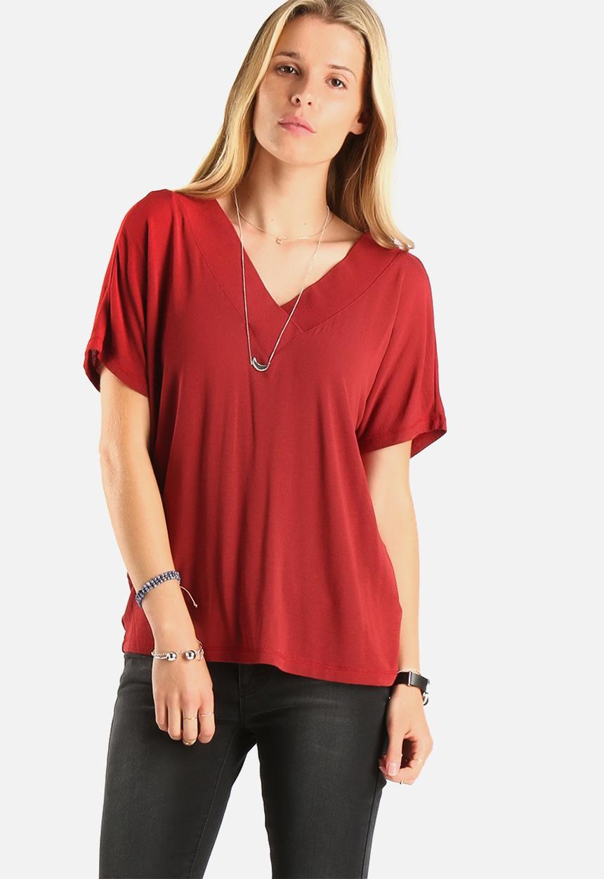 Vero Moda - Busy Rib V-Neck Top