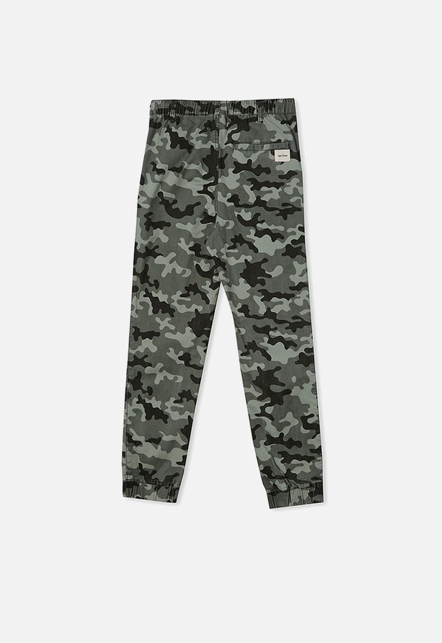 Cotton On - Larry cuffed pant - new camo
