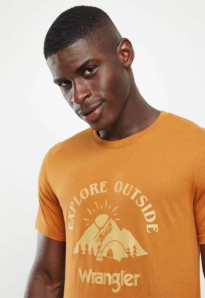 Wrangler - Explore outside t - nutmeg