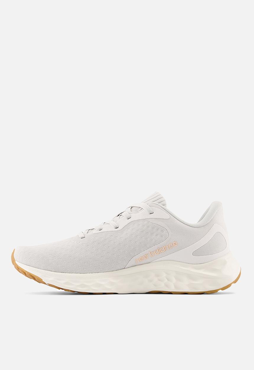 New Balance  - Fresh foam arishi v4 - summer fog (044)