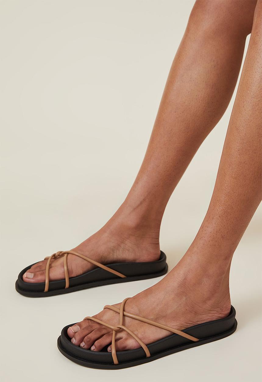 Cotton On - Pia strappy slide - camel pu