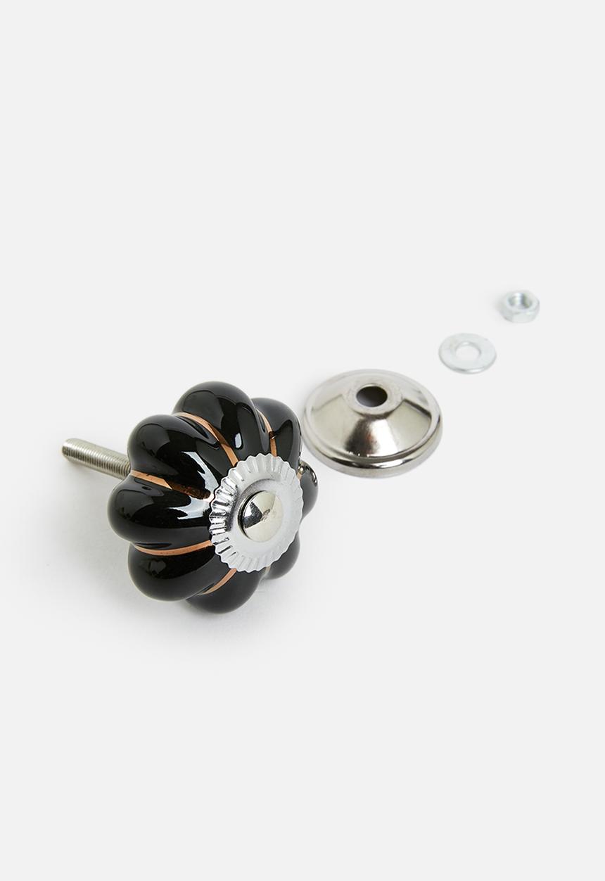 H&S - Celia knobs - black