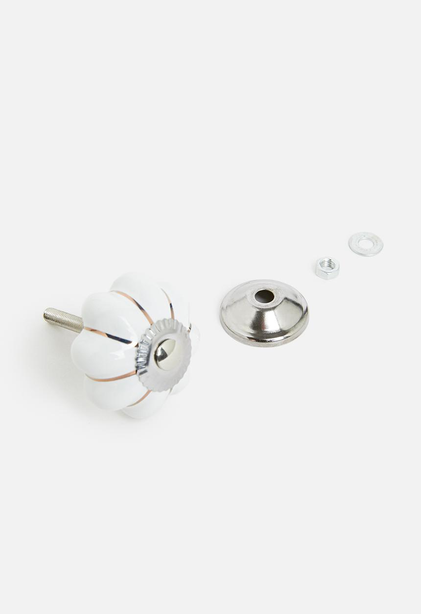 H&S - Celia knobs - white