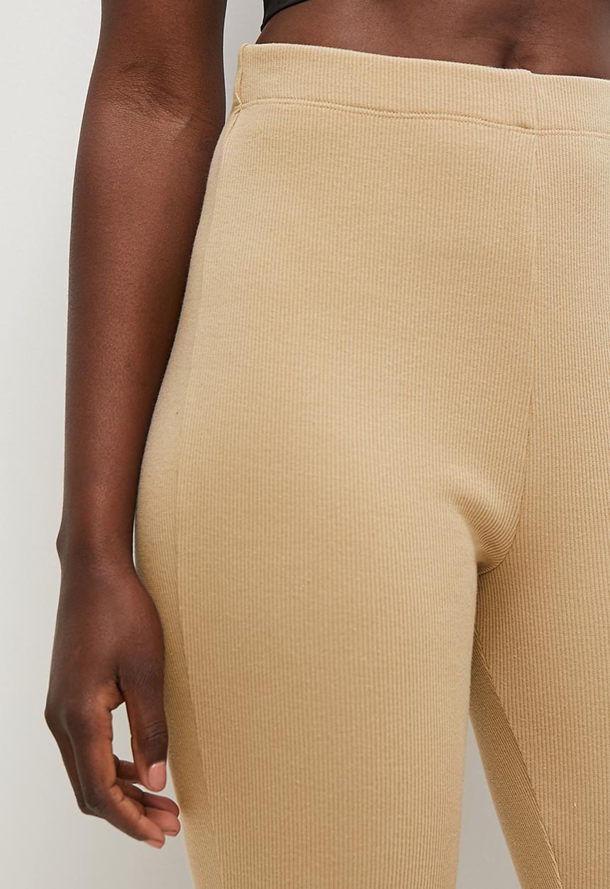 Blake - Flared leg - neutral 