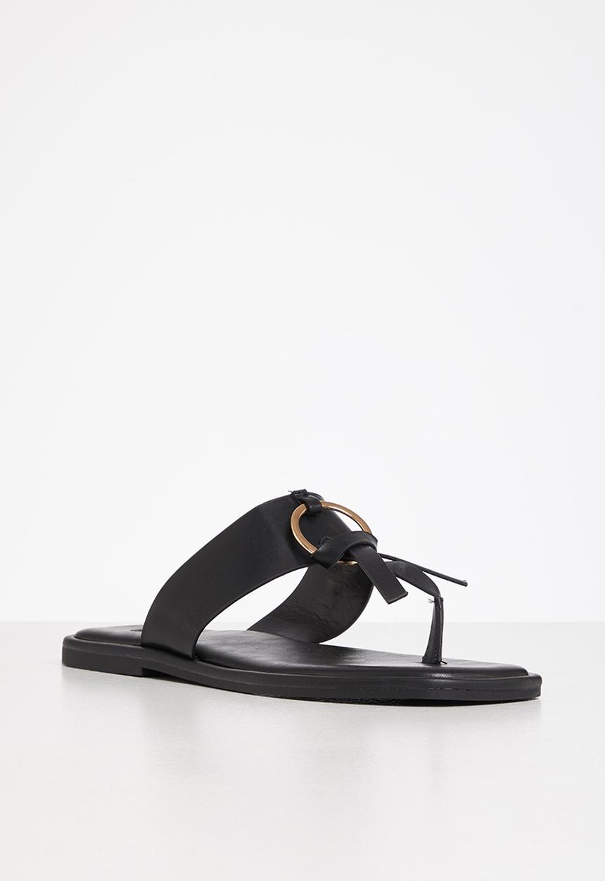 Footwork - Kinn t-bar sandal - black