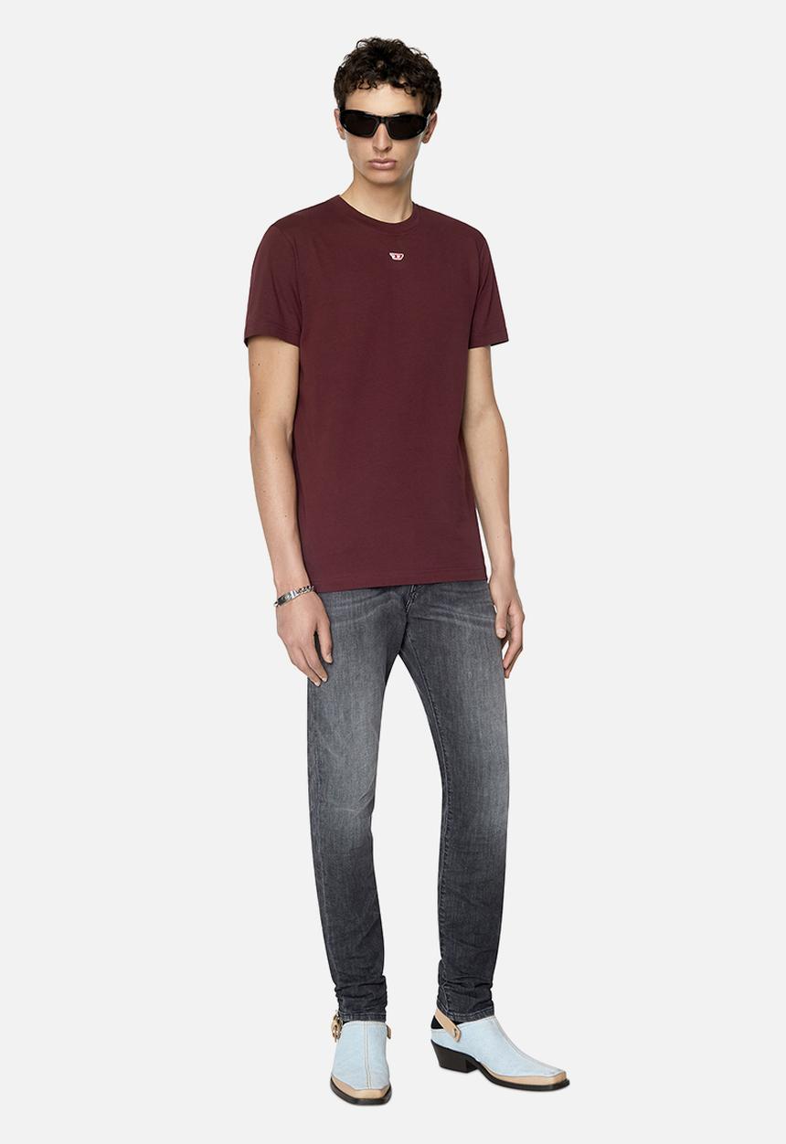Diesel  - T-diegor-d short sleeve tee - burgundy