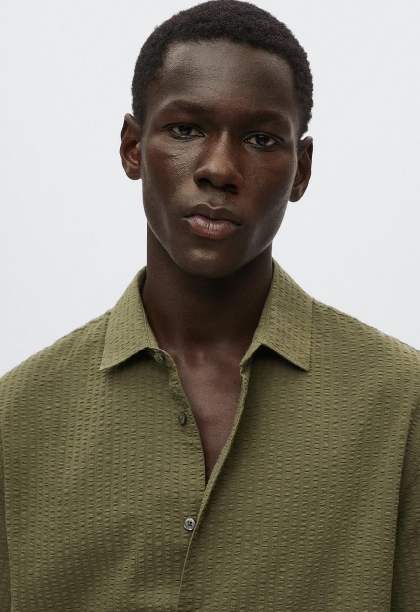 MANGO - Vicar seersucker shirt - khaki