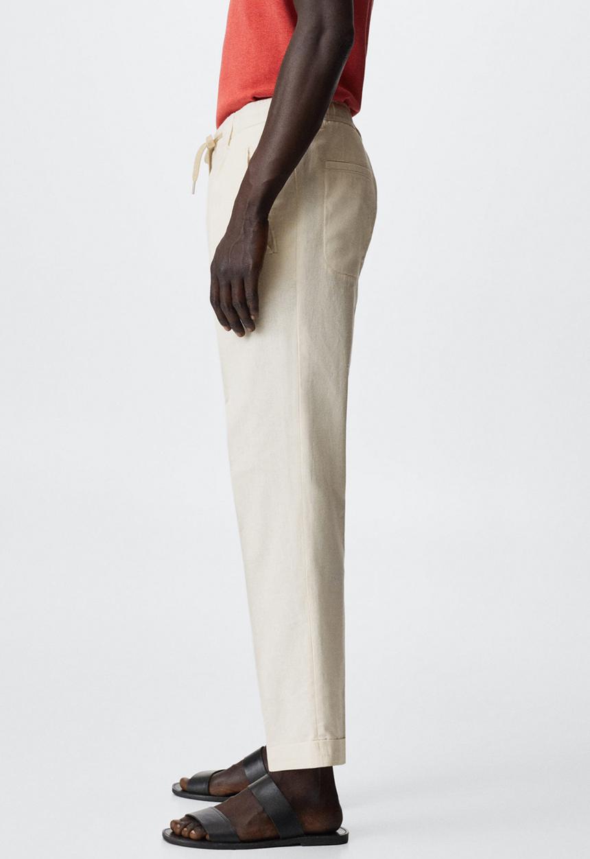 MANGO - Flak trousers - cream