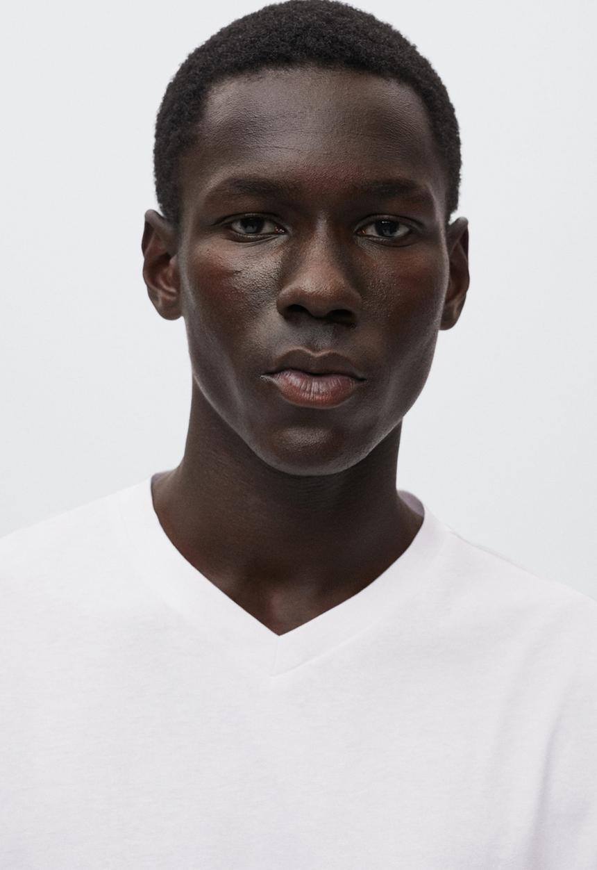 MANGO - Chelsea sustainable v-neck tee - white