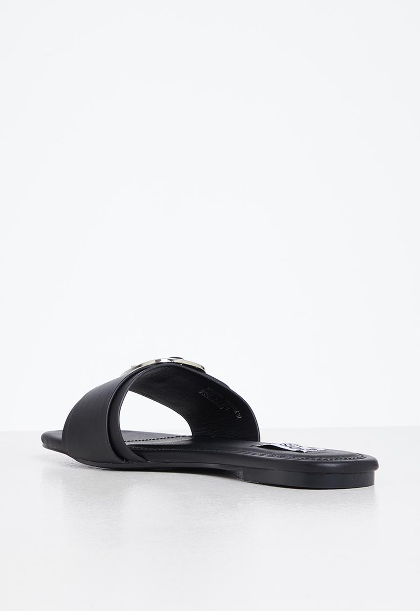 Madison® - Caylee big buckle slide - black