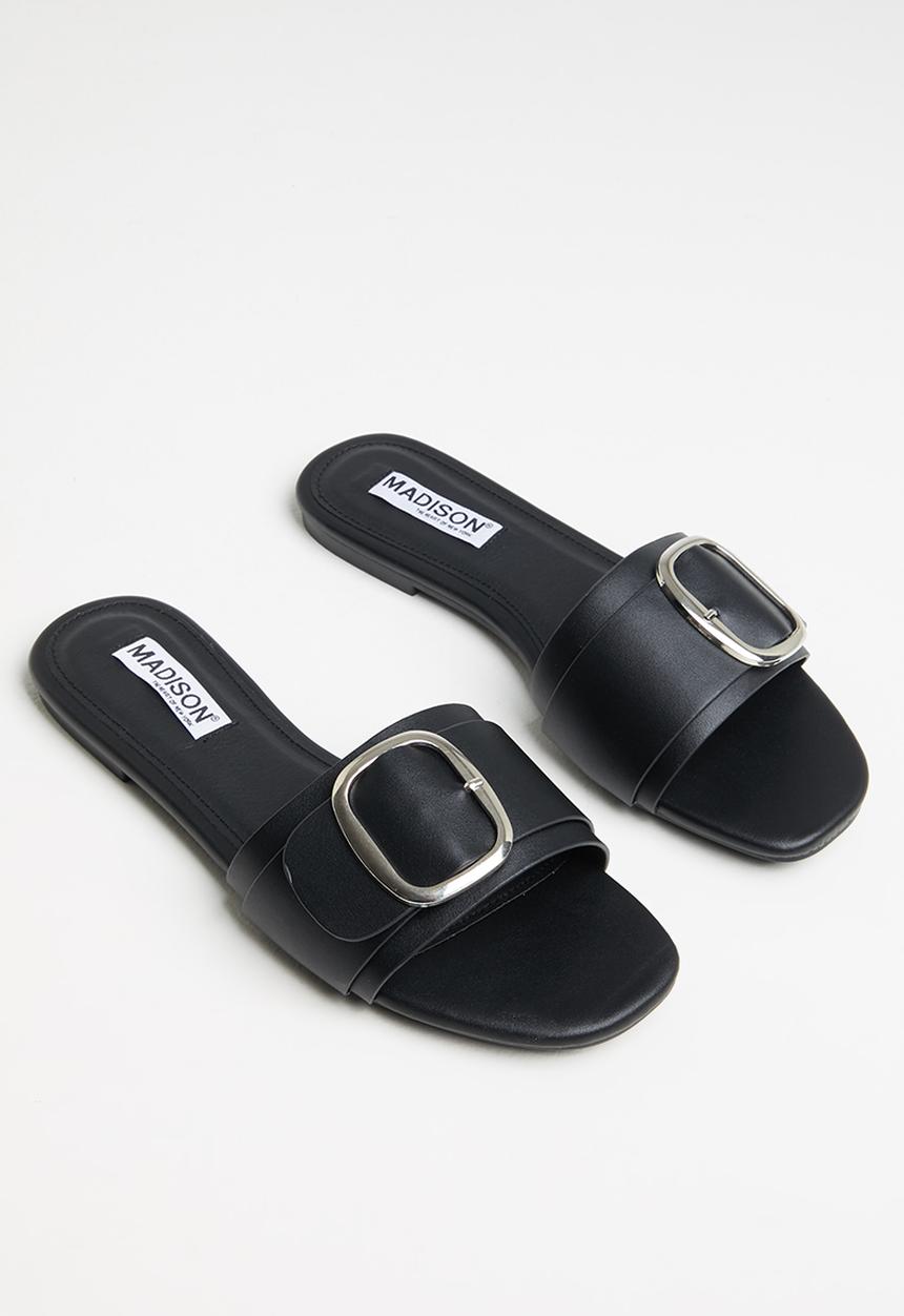 Madison® - Caylee big buckle slide - black