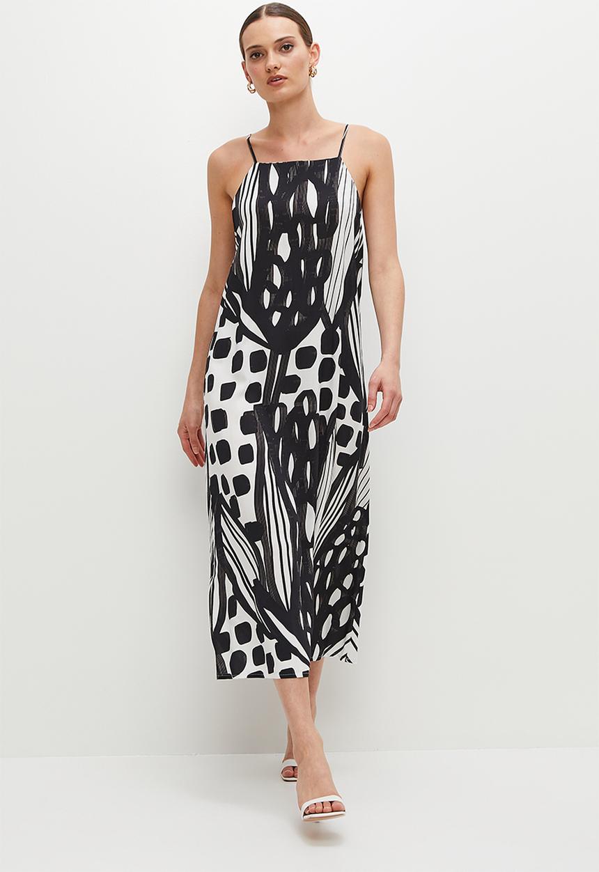 Superbalist - Square neck a-line - black & white bold marker