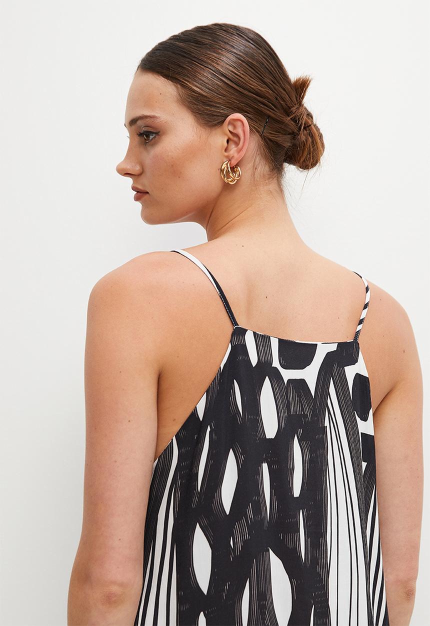 Superbalist - Square neck a-line - black & white bold marker
