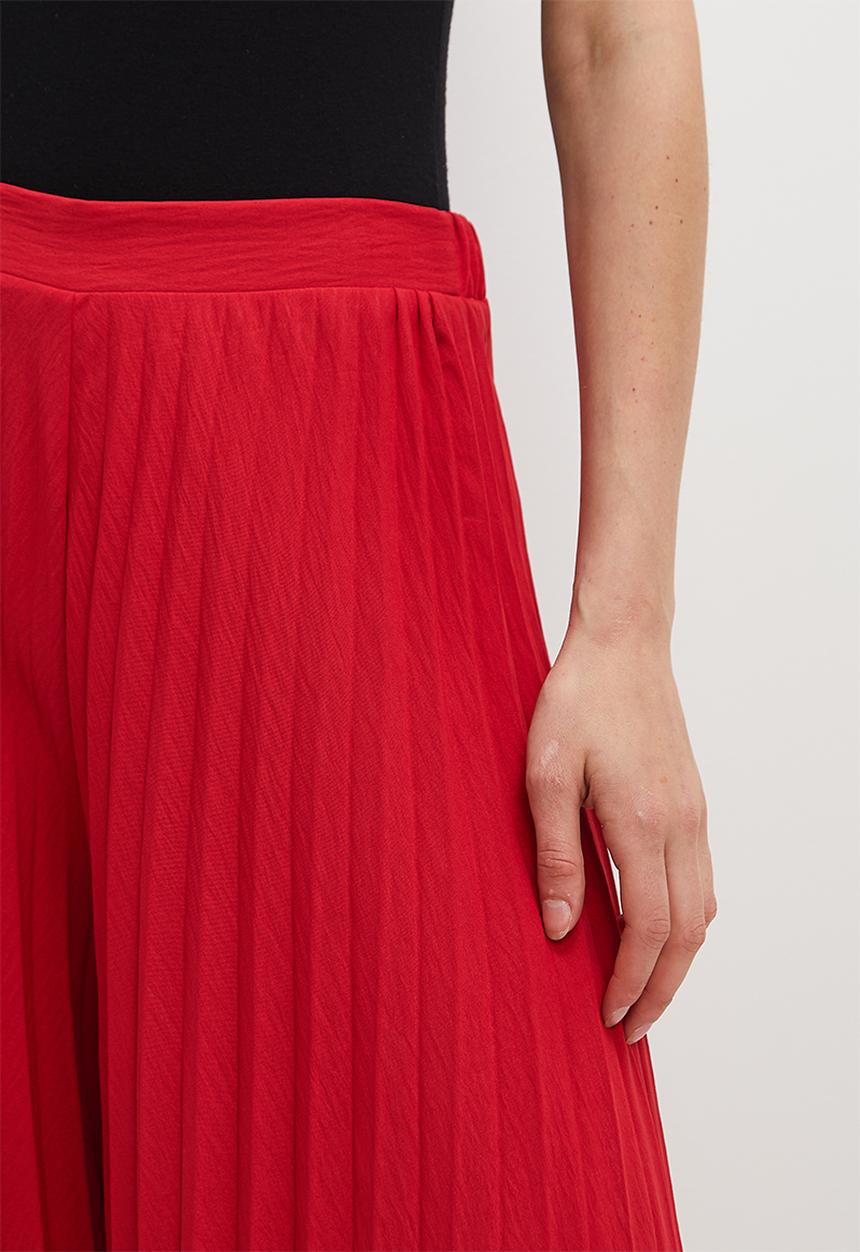 VELVET - Pleated palazzo pant - red