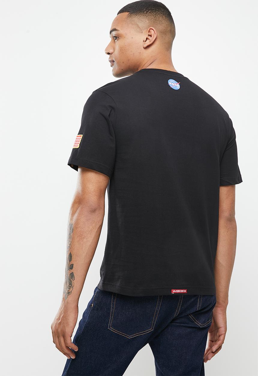 Alpha Industries - Relaxed fit nasa badge T-shirt - black