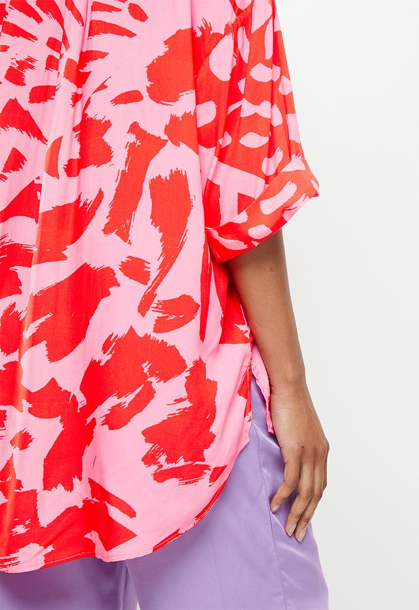 Me&B - Digital printed oversized shirt - pink & red