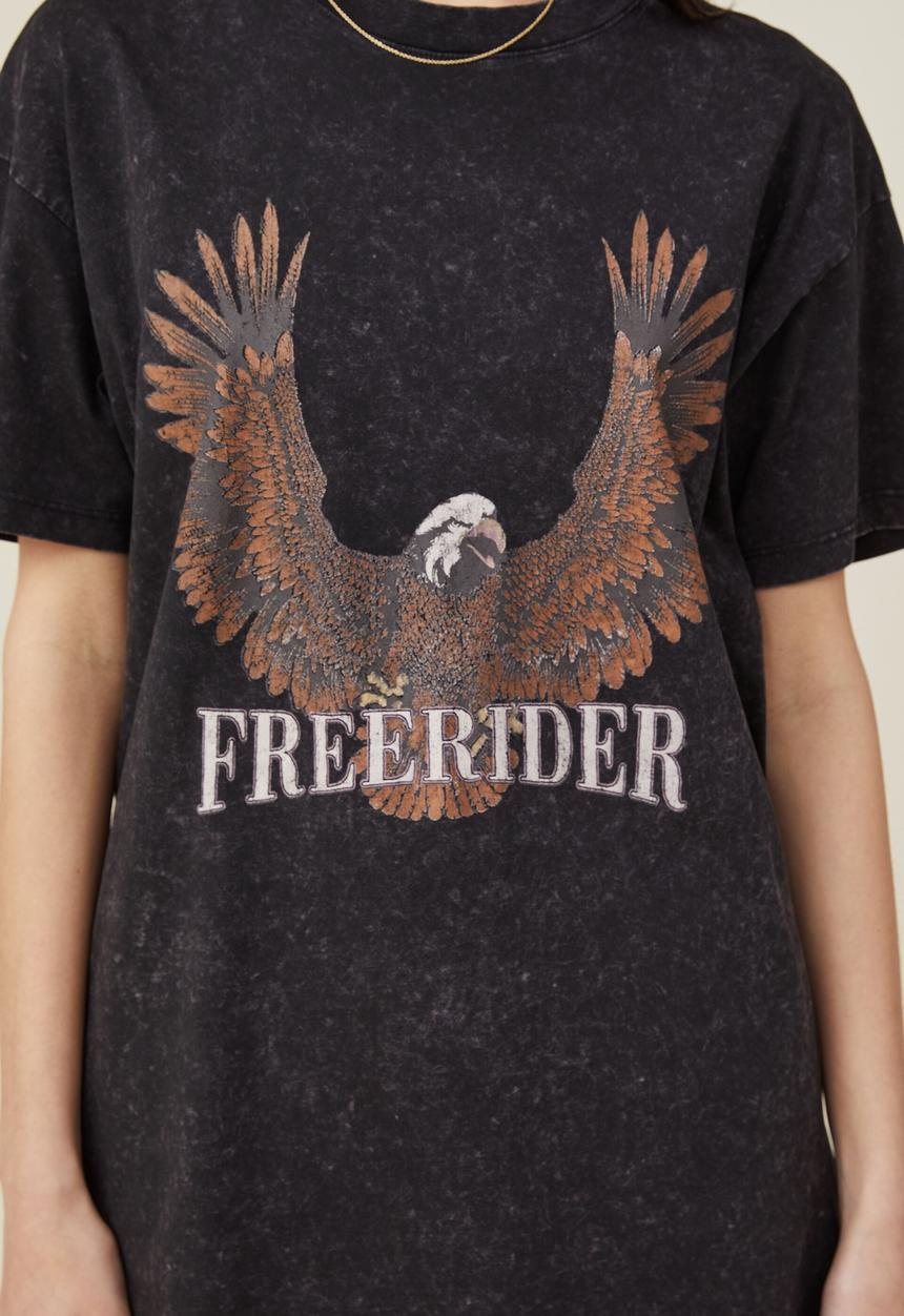 Cotton On - Boyfriend fit graphic tee - eagle moto/black