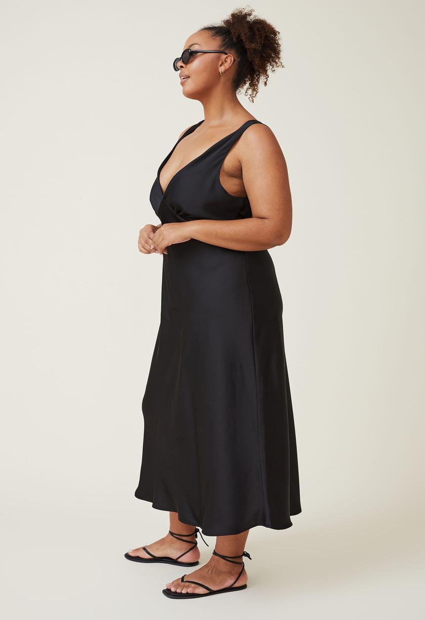 Cotton On - Curve amalfi v-neck midi dress - black