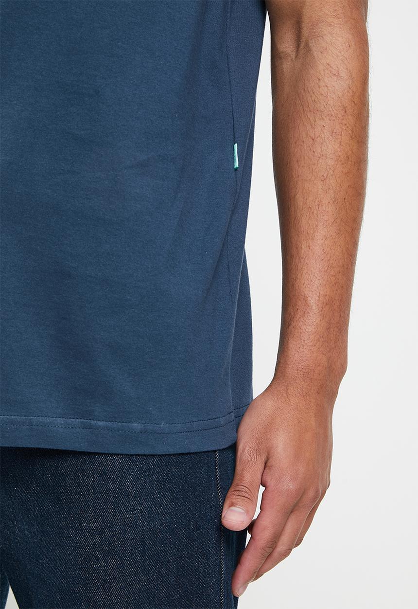 Vissla  - Waterlogged short sleeve pocket tee - dark denim