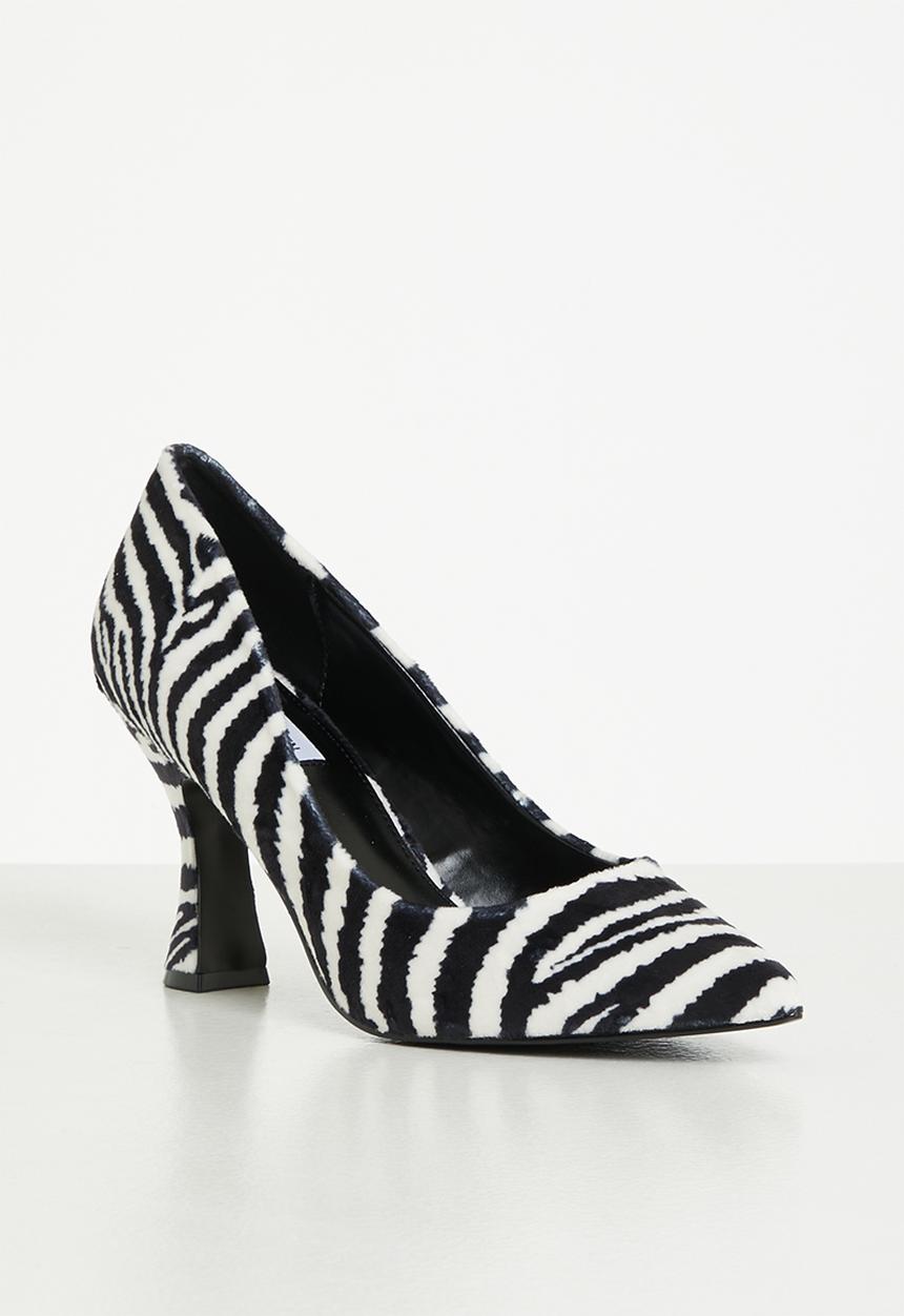 Steve Madden - Notary court heel - zebra velvet